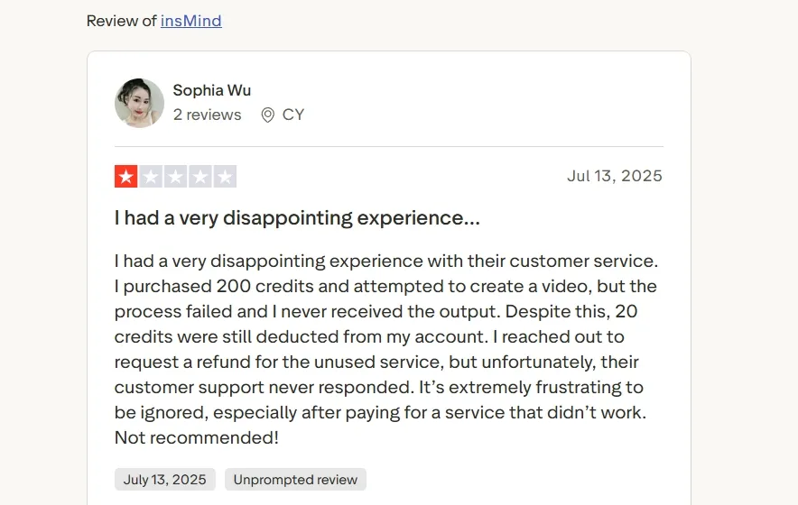 A negative review detailing poor customer service and refund issues.